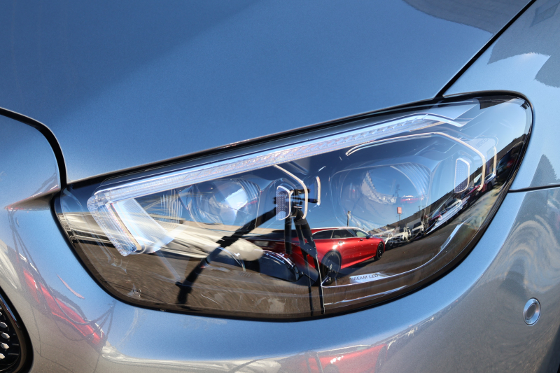 メルセデスベンツ Eクラス E200 ｽﾎﾟｰﾂ（BSG搭載ﾓﾃﾞﾙ）　後期型 AMGﾗｲﾝｲﾝﾃﾘｱPKG ｴｸｽｸﾙｰｼﾌﾞPKG ﾚｰﾀﾞｰｾｰﾌﾃｨPKG ﾊﾟﾉﾗﾏSR 黒ﾅｯﾊﾟ革 ｼｰﾄﾋｰﾀ MBUX ARﾅﾋﾞ地ﾃﾞｼﾞ  AppleCarPlay 360°ｶﾒﾗ Burmester ﾜｲﾔﾚｽﾁｬｰｼﾞﾝｸﾞ HUD PTS AMG19ｲﾝﾁAW　2年保証