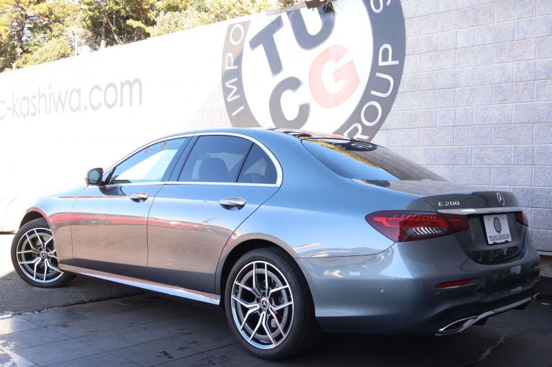 メルセデスベンツ Eクラス E200 ｽﾎﾟｰﾂ（BSG搭載ﾓﾃﾞﾙ）　後期型 AMGﾗｲﾝｲﾝﾃﾘｱPKG ｴｸｽｸﾙｰｼﾌﾞPKG ﾚｰﾀﾞｰｾｰﾌﾃｨPKG ﾊﾟﾉﾗﾏSR 黒ﾅｯﾊﾟ革 ｼｰﾄﾋｰﾀ MBUX ARﾅﾋﾞ地ﾃﾞｼﾞ  AppleCarPlay 360°ｶﾒﾗ Burmester ﾜｲﾔﾚｽﾁｬｰｼﾞﾝｸﾞ HUD PTS AMG19ｲﾝﾁAW　2年保証