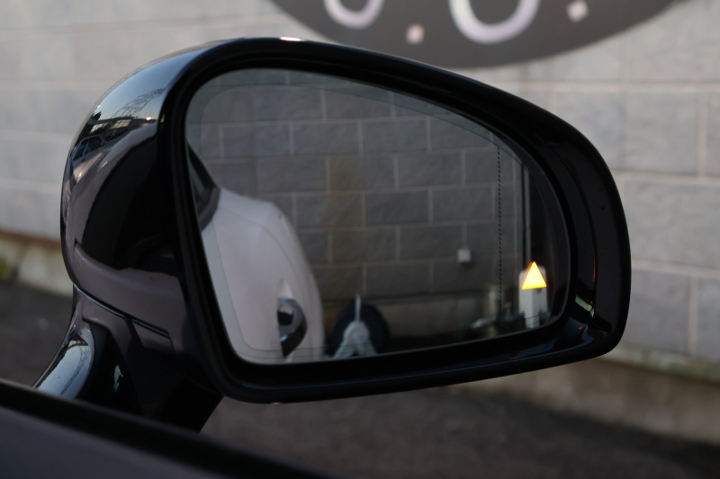 メルセデスベンツ SLCクラス SLC180 ｽﾎﾟｰﾂ ﾌｧｲﾅﾙｴﾃﾞｨｼｮﾝ　特別仕様車  AMGｽﾀｲﾘﾝｸﾞPKG ﾚｰﾀﾞｰｾｰﾌﾃｨPKG ﾏｼﾞｯｸｽｶｲｺﾝﾄﾛｰﾙﾊﾞﾘｵR ﾌﾞﾗｯｸ/ｼﾙﾊﾞｰﾂｰﾄｰﾝ革 ｼｰﾄﾋｰﾀｰ ｴｱｽｶｰﾌ 純正ﾅﾋﾞ地ﾃﾞｼﾞ Bﾓﾆﾀｰ  LEDﾍｯﾄﾞ AMGﾊﾟﾌｫｰﾏﾝｽｽﾃｱ 専用AMG18AW　2年保証