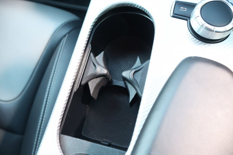 メルセデスベンツ SLCクラス SLC180 ｽﾎﾟｰﾂ ﾌｧｲﾅﾙｴﾃﾞｨｼｮﾝ　特別仕様車  AMGｽﾀｲﾘﾝｸﾞPKG ﾚｰﾀﾞｰｾｰﾌﾃｨPKG ﾏｼﾞｯｸｽｶｲｺﾝﾄﾛｰﾙﾊﾞﾘｵR ﾌﾞﾗｯｸ/ｼﾙﾊﾞｰﾂｰﾄｰﾝ革 ｼｰﾄﾋｰﾀｰ ｴｱｽｶｰﾌ 純正ﾅﾋﾞ地ﾃﾞｼﾞ Bﾓﾆﾀｰ  LEDﾍｯﾄﾞ AMGﾊﾟﾌｫｰﾏﾝｽｽﾃｱ 専用AMG18AW　2年保証