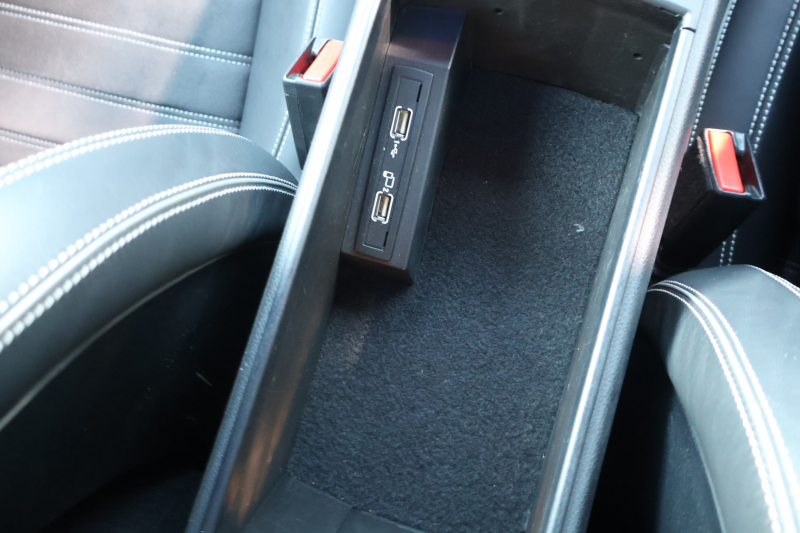 メルセデスベンツ SLCクラス SLC180 ｽﾎﾟｰﾂ ﾌｧｲﾅﾙｴﾃﾞｨｼｮﾝ　特別仕様車  AMGｽﾀｲﾘﾝｸﾞPKG ﾚｰﾀﾞｰｾｰﾌﾃｨPKG ﾏｼﾞｯｸｽｶｲｺﾝﾄﾛｰﾙﾊﾞﾘｵR ﾌﾞﾗｯｸ/ｼﾙﾊﾞｰﾂｰﾄｰﾝ革 ｼｰﾄﾋｰﾀｰ ｴｱｽｶｰﾌ 純正ﾅﾋﾞ地ﾃﾞｼﾞ Bﾓﾆﾀｰ  LEDﾍｯﾄﾞ AMGﾊﾟﾌｫｰﾏﾝｽｽﾃｱ 専用AMG18AW　2年保証