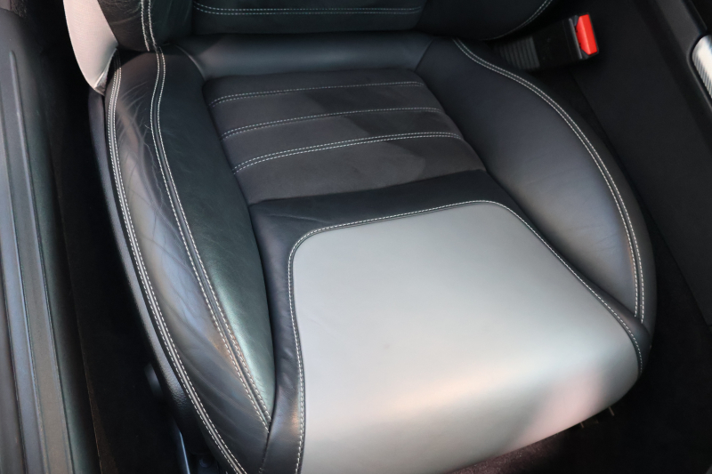 メルセデスベンツ SLCクラス SLC180 ｽﾎﾟｰﾂ ﾌｧｲﾅﾙｴﾃﾞｨｼｮﾝ　特別仕様車  AMGｽﾀｲﾘﾝｸﾞPKG ﾚｰﾀﾞｰｾｰﾌﾃｨPKG ﾏｼﾞｯｸｽｶｲｺﾝﾄﾛｰﾙﾊﾞﾘｵR ﾌﾞﾗｯｸ/ｼﾙﾊﾞｰﾂｰﾄｰﾝ革 ｼｰﾄﾋｰﾀｰ ｴｱｽｶｰﾌ 純正ﾅﾋﾞ地ﾃﾞｼﾞ Bﾓﾆﾀｰ  LEDﾍｯﾄﾞ AMGﾊﾟﾌｫｰﾏﾝｽｽﾃｱ 専用AMG18AW　2年保証