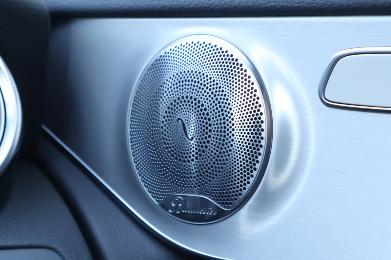 メルセデスベンツ GLCクーペ GLC250 4MATIC ｸｰﾍﾟ ｽﾎﾟｰﾂ(本革仕様)　AMGｽﾀｲﾘﾝｸﾞPKG ｴｱﾊﾞﾗﾝｽPKG ﾚｰﾀﾞｰｾｰﾌﾃｨPKG  ｶﾞﾗｽSR 黒革ｼｰﾄ ｼｰﾄﾋｰﾀｰ ｷｰﾚｽGO 純正ﾅﾋﾞ地ﾃﾞｼﾞ 360度ｶﾒﾗｼｽﾃﾑ Burmester  電動Rｹﾞｰﾄ ﾌｯﾄﾄﾗﾝｸOP LEDﾍｯﾄﾞﾗｲﾄ PTS AMG19ｲﾝﾁAW　2年保証