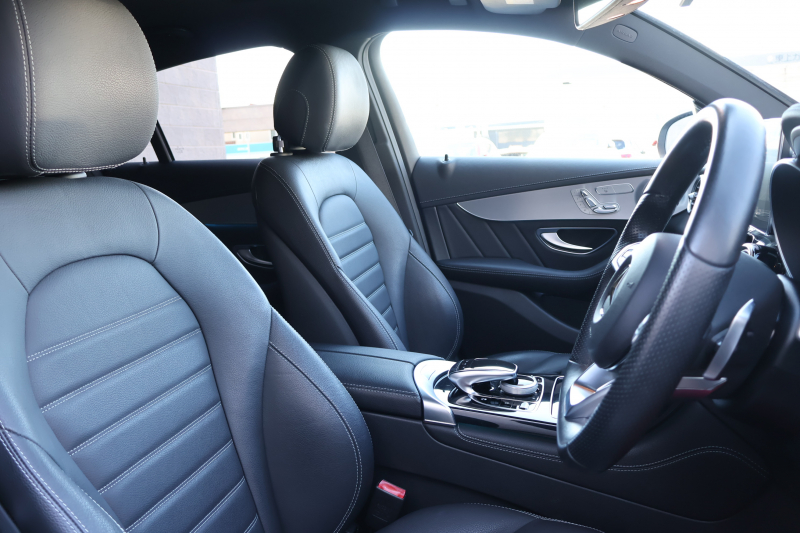 メルセデスベンツ GLCクーペ GLC250 4MATIC ｸｰﾍﾟ ｽﾎﾟｰﾂ(本革仕様)　AMGｽﾀｲﾘﾝｸﾞPKG ｴｱﾊﾞﾗﾝｽPKG ﾚｰﾀﾞｰｾｰﾌﾃｨPKG  ｶﾞﾗｽSR 黒革ｼｰﾄ ｼｰﾄﾋｰﾀｰ ｷｰﾚｽGO 純正ﾅﾋﾞ地ﾃﾞｼﾞ 360度ｶﾒﾗｼｽﾃﾑ Burmester  電動Rｹﾞｰﾄ ﾌｯﾄﾄﾗﾝｸOP LEDﾍｯﾄﾞﾗｲﾄ PTS AMG19ｲﾝﾁAW　2年保証