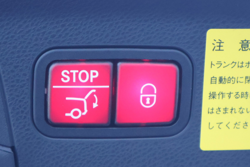 メルセデスベンツ GLCクーペ GLC250 4MATIC ｸｰﾍﾟ ｽﾎﾟｰﾂ(本革仕様)　AMGｽﾀｲﾘﾝｸﾞPKG ｴｱﾊﾞﾗﾝｽPKG ﾚｰﾀﾞｰｾｰﾌﾃｨPKG  ｶﾞﾗｽSR 黒革ｼｰﾄ ｼｰﾄﾋｰﾀｰ ｷｰﾚｽGO 純正ﾅﾋﾞ地ﾃﾞｼﾞ 360度ｶﾒﾗｼｽﾃﾑ Burmester  電動Rｹﾞｰﾄ ﾌｯﾄﾄﾗﾝｸOP LEDﾍｯﾄﾞﾗｲﾄ PTS AMG19ｲﾝﾁAW　2年保証