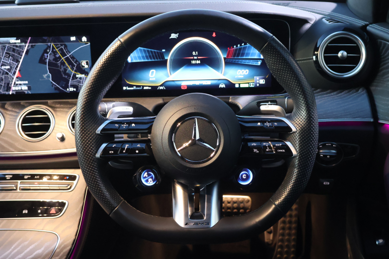 AMG Eクラス E53 4MATIC+(ISG搭載ﾓﾃﾞﾙ)　後期型 ｴｸｽｸﾙｰｼﾌﾞPKG ｴﾅｼﾞｬｲｼﾞﾝｸﾞPKGﾌﾟﾗｽ ｴｱﾊﾞﾗﾝｽPKG ﾚｰﾀﾞｰｾｰﾌﾃｨPKG ﾊﾟﾉﾗﾏSR 黒ﾅｯﾊﾟ革 ｼｰﾄﾋｰﾀ ﾍﾞﾝﾁﾚｰﾀ 純正ﾅﾋﾞ地ﾃﾞｼﾞ 360°ｶﾒﾗ MBUX Burmester Applecarplay HUD PTS AMG20ｲﾝﾁAW　新車保証
