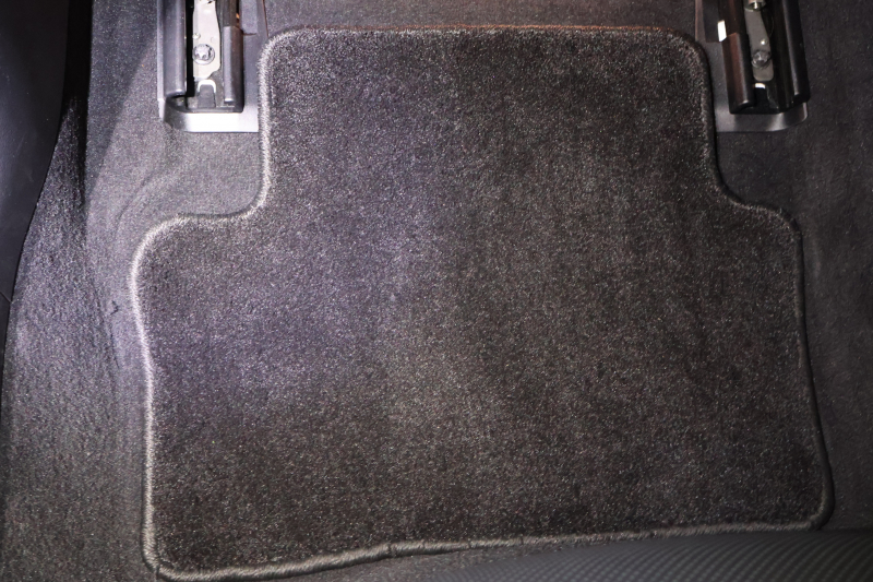 AMG Eクラス E53 4MATIC+(ISG搭載ﾓﾃﾞﾙ)　後期型 ｴｸｽｸﾙｰｼﾌﾞPKG ｴﾅｼﾞｬｲｼﾞﾝｸﾞPKGﾌﾟﾗｽ ｴｱﾊﾞﾗﾝｽPKG ﾚｰﾀﾞｰｾｰﾌﾃｨPKG ﾊﾟﾉﾗﾏSR 黒ﾅｯﾊﾟ革 ｼｰﾄﾋｰﾀ ﾍﾞﾝﾁﾚｰﾀ 純正ﾅﾋﾞ地ﾃﾞｼﾞ 360°ｶﾒﾗ MBUX Burmester Applecarplay HUD PTS AMG20ｲﾝﾁAW　新車保証