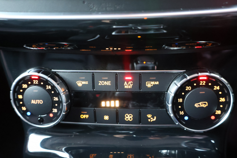 メルセデスベンツ Gクラス G350d　後期型 ﾗｸﾞｼﾞｭｱﾘｰPKG ｴｸｽﾃﾘｱｽﾃﾝﾚｽPKG ｸﾛｰﾑPKG ﾃﾞｨｽﾄﾛﾆｯｸ&BSM 7AT SR 黒革ｼｰﾄ ﾒﾓﾘｰ付Pｼｰﾄ 全席ﾋｰﾀｰ 純正8ｲﾝﾁﾜｲﾄﾞﾅﾋﾞ地ﾃﾞｼﾞ Bｶﾒﾗ harman/kardon LOGIC7ｻﾗｳﾝﾄﾞ appleCarplay AndroidAuto PTS ｷｾﾉﾝ 純正18ｲﾝﾁAW　2年保証