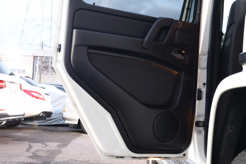 メルセデスベンツ Gクラス G350d　後期型 ﾗｸﾞｼﾞｭｱﾘｰPKG ｴｸｽﾃﾘｱｽﾃﾝﾚｽPKG ｸﾛｰﾑPKG ﾃﾞｨｽﾄﾛﾆｯｸ&BSM 7AT SR 黒革ｼｰﾄ ﾒﾓﾘｰ付Pｼｰﾄ 全席ﾋｰﾀｰ 純正8ｲﾝﾁﾜｲﾄﾞﾅﾋﾞ地ﾃﾞｼﾞ Bｶﾒﾗ harman/kardon LOGIC7ｻﾗｳﾝﾄﾞ appleCarplay AndroidAuto PTS ｷｾﾉﾝ 純正18ｲﾝﾁAW　2年保証
