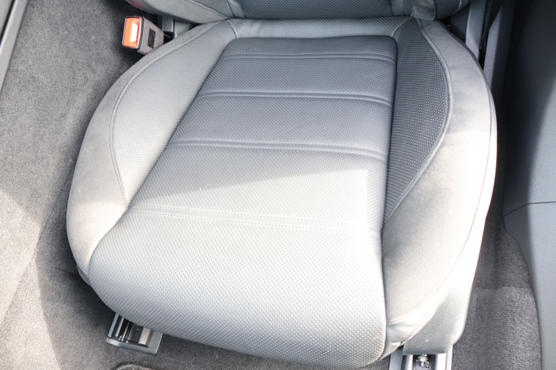 AMG Eクラス E43 4MATIC ｽﾃｰｼｮﾝﾜｺﾞﾝ　ｴｸｽｸﾙｰｼﾌﾞPKG ﾚｰﾀﾞｰｾｰﾌﾃｨPKG ｴｱﾊﾞﾗﾝｽPKG ﾊﾟﾉﾗﾏSR 黒ﾅｯﾊﾟ革 ｼｰﾄﾋｰﾀｰ ﾍﾞﾝﾁﾚｰﾀｰ 純正ﾅﾋﾞ地ﾃﾞｼﾞ 360°ｶﾒﾗ Burmesterｻﾗｳﾝﾄﾞ Applecarplay Android Auto 電動Rｹﾞｰﾄ HUD PTS AMG20ｲﾝﾁAW　2年保証