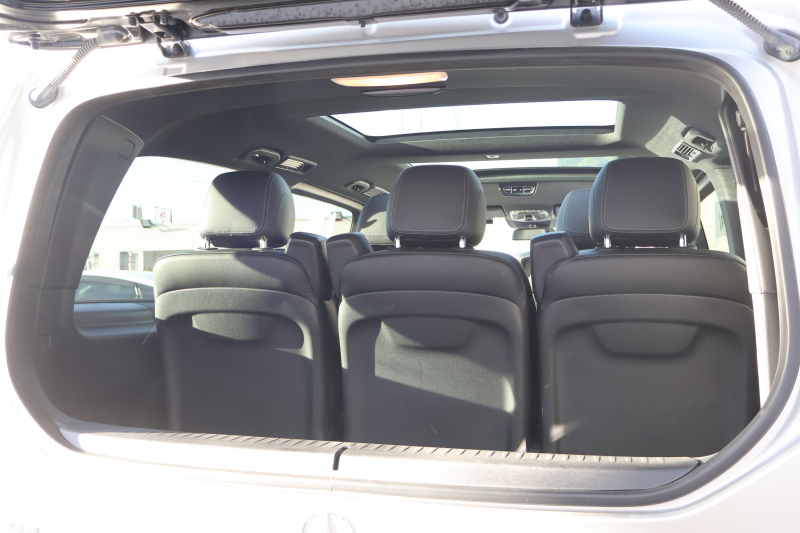 メルセデスベンツ Vクラス V220d ｽﾎﾟｰﾂ ﾛﾝｸﾞ　AMGﾃﾞｻﾞｲﾝｴｸｽﾃﾘｱ ﾚｰﾀﾞｰｾｰﾌﾃｨPKG 1ｵｰﾅｰ ﾊﾟﾉﾗﾏSR 黒革ｼｰﾄ  ｼｰﾄﾋｰﾀ 純正ﾅﾋﾞ地ﾃﾞｼﾞ 360度ｶﾒﾗ Burmesterｻﾗｳﾝﾄﾞ 電動Rｹﾞｰﾄ 電動ﾃﾞｭｱﾙｽﾗｲﾄﾞﾄﾞｱ ｶﾛｯﾂｪﾘｱ製Rﾓﾆﾀｰ  AMG19ｲﾝﾁAW　2年保証