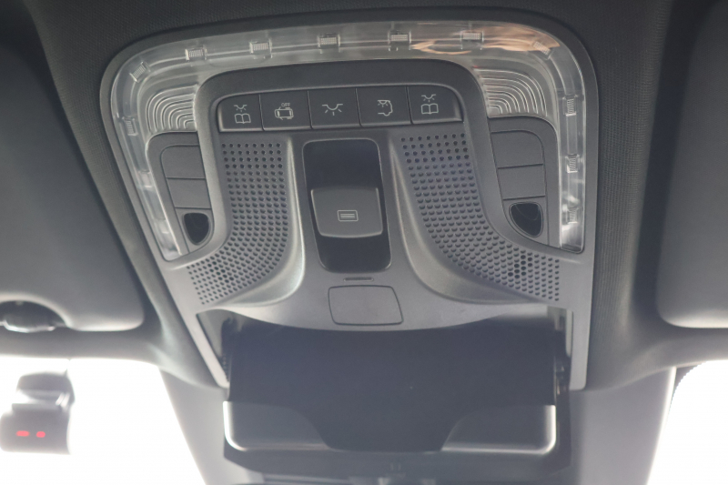 メルセデスベンツ Vクラス V220d ｽﾎﾟｰﾂ ﾛﾝｸﾞ　AMGﾃﾞｻﾞｲﾝｴｸｽﾃﾘｱ ﾚｰﾀﾞｰｾｰﾌﾃｨPKG 1ｵｰﾅｰ ﾊﾟﾉﾗﾏSR 黒革ｼｰﾄ  ｼｰﾄﾋｰﾀ 純正ﾅﾋﾞ地ﾃﾞｼﾞ 360度ｶﾒﾗ Burmesterｻﾗｳﾝﾄﾞ 電動Rｹﾞｰﾄ 電動ﾃﾞｭｱﾙｽﾗｲﾄﾞﾄﾞｱ ｶﾛｯﾂｪﾘｱ製Rﾓﾆﾀｰ  AMG19ｲﾝﾁAW　2年保証