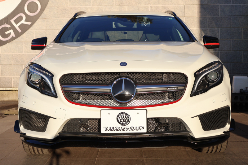 AMG GLA GLA45 AMG 4MATIC Edition1　特別仕様車 専用ｴｱﾛﾊﾟｰﾂ  専用ｻｲﾄﾞﾃﾞｶｰﾙ ﾚｰﾀﾞｰｾｰﾌﾃｨPKG AMGﾊﾟﾌｫｰﾏﾝｽｼｰﾄ AMGﾊﾟﾌｫｰﾏﾝｽｽﾃｱ ﾒﾓﾘｰ機能付ﾊﾟﾜｰｼｰﾄ ｼｰﾄﾋｰﾀｰ 純正ﾅﾋﾞ地ﾃﾞｼﾞ Bﾓﾆﾀｰ 電動Rｹﾞｰﾄ ｷｾﾉﾝﾍｯﾄﾞ PTS AMG20AW　2年保証