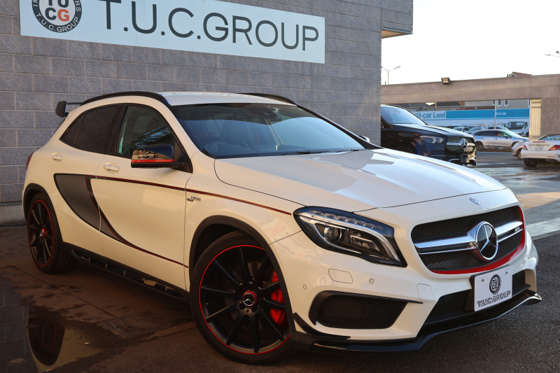 AMG GLA GLA45 AMG 4MATIC Edition1　特別仕様車 専用ｴｱﾛﾊﾟｰﾂ  専用ｻｲﾄﾞﾃﾞｶｰﾙ ﾚｰﾀﾞｰｾｰﾌﾃｨPKG AMGﾊﾟﾌｫｰﾏﾝｽｼｰﾄ AMGﾊﾟﾌｫｰﾏﾝｽｽﾃｱ ﾒﾓﾘｰ機能付ﾊﾟﾜｰｼｰﾄ ｼｰﾄﾋｰﾀｰ 純正ﾅﾋﾞ地ﾃﾞｼﾞ Bﾓﾆﾀｰ 電動Rｹﾞｰﾄ ｷｾﾉﾝﾍｯﾄﾞ PTS AMG20AW　2年保証
