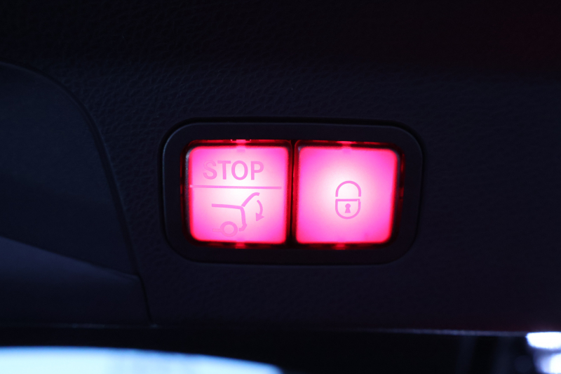 メルセデスベンツ GLCクーペ GLC220d 4MATIC ｸｰﾍﾟ AMGﾗｲﾝ　後期型 ﾚｻﾞｰｴｸｽｸﾙｰｼﾌﾞPKG ﾚｰﾀﾞｰｾｰﾌﾃｨPKG ｴｱﾊﾞﾗﾝｽPKG ｶﾞﾗｽSR 黒革 ｼｰﾄﾋｰﾀ ﾍﾞﾝﾁﾚｰﾀ MBUX 純正10.25ｲﾝﾁﾅﾋﾞ地ﾃﾞｼﾞ ｺｯｸﾋﾟｯﾄDisp 360°ｶﾒﾗ Burmester 電動Rｹﾞｰﾄ HUD AMG19ｲﾝﾁAW　2年保証