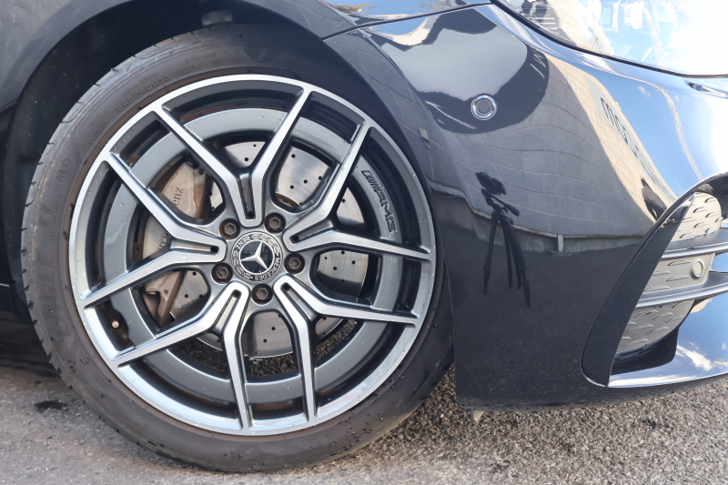 メルセデスベンツ Eクラス E200 ｽﾃｰｼｮﾝﾜｺﾞﾝｽﾎﾟｰﾂ（BSG搭載ﾓﾃﾞﾙ）　後期型 AMGﾗｲﾝｲﾝﾃﾘｱPKG ｴｸｽｸﾙｰｼﾌﾞPKG ﾚｰﾀﾞｰｾｰﾌﾃｨPKG ﾊﾟﾉﾗﾏSR 黒ﾅｯﾊﾟ革 ｼｰﾄﾋｰﾀ MBUX ARﾅﾋﾞ地ﾃﾞｼﾞ  360°ｶﾒﾗ Burmester ﾌｯﾄﾄﾗﾝｸOP ﾜｲﾔﾚｽﾁｬｰｼﾞﾝｸﾞ HUD PTS AMG19ｲﾝﾁAW　2年保証