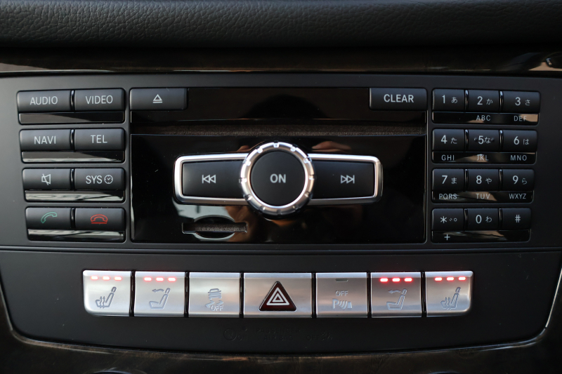 メルセデスベンツ SLクラス SL350 ﾌﾞﾙｰｴﾌｨｼｪﾝｼｰ　AMGｽﾎﾟｰﾂPKG ﾚｰﾀﾞｰｾｰﾌﾃｨPKG ﾏｼﾞｯｸｽｶｲｺﾝﾄﾛｰﾙﾊﾞﾘｵR 黒革 ｼｰﾄﾋｰﾀｰ ｴｱｽｶｰﾌ 純正ﾅﾋﾞ地ﾃﾞｼﾞ Bﾓﾆﾀｰ ECOｽﾄｯﾌﾟ ｷｾﾉﾝﾍｯﾄﾞ ABCｻｽﾍﾟﾝｼｮﾝ AMG19AW　2年保証