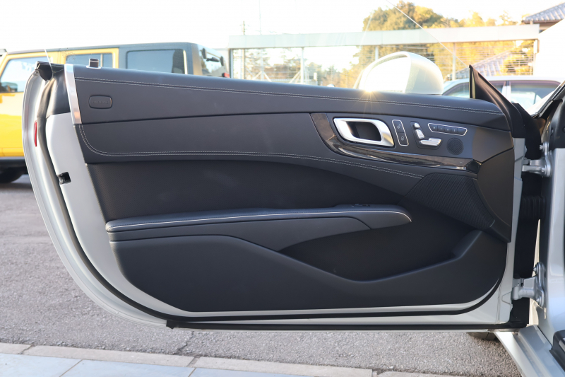 メルセデスベンツ SLクラス SL350 ﾌﾞﾙｰｴﾌｨｼｪﾝｼｰ　AMGｽﾎﾟｰﾂPKG ﾚｰﾀﾞｰｾｰﾌﾃｨPKG ﾏｼﾞｯｸｽｶｲｺﾝﾄﾛｰﾙﾊﾞﾘｵR 黒革 ｼｰﾄﾋｰﾀｰ ｴｱｽｶｰﾌ 純正ﾅﾋﾞ地ﾃﾞｼﾞ Bﾓﾆﾀｰ ECOｽﾄｯﾌﾟ ｷｾﾉﾝﾍｯﾄﾞ ABCｻｽﾍﾟﾝｼｮﾝ AMG19AW　2年保証