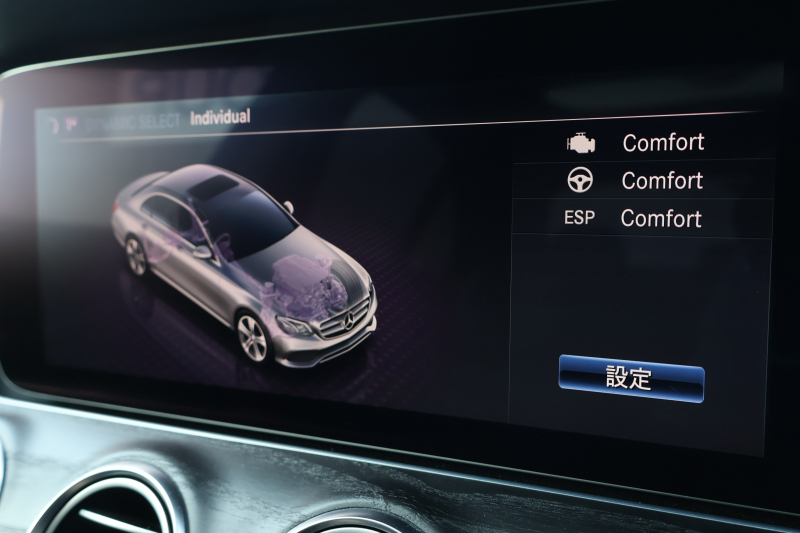 メルセデスベンツ Eクラス E220d AVG AMGﾗｲﾝ　ﾚｻﾞｰｴｸｽｸﾙｰｼﾌﾞPKG ﾚｰﾀﾞｰｾｰﾌﾃｨPKG ｴｱﾊﾞﾗﾝｽPKG ﾊﾟﾉﾗﾏSR 黒ﾅｯﾊﾟ革 ｼｰﾄﾋｰﾀｰ 純正ﾅﾋﾞ地ﾃﾞｼﾞ 360°ｶﾒﾗ Burmesterｻﾗｳﾝﾄﾞ Applecarplay Android Auto 電動Rｹﾞｰﾄ HUD PTS AMG19AW　2年保証