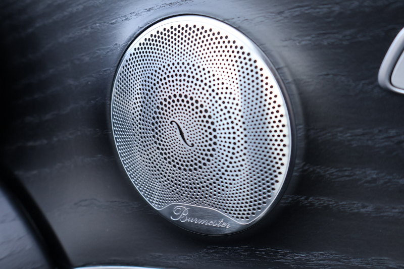 メルセデスベンツ Eクラス E220d AVG AMGﾗｲﾝ　ﾚｻﾞｰｴｸｽｸﾙｰｼﾌﾞPKG ﾚｰﾀﾞｰｾｰﾌﾃｨPKG ｴｱﾊﾞﾗﾝｽPKG ﾊﾟﾉﾗﾏSR 黒ﾅｯﾊﾟ革 ｼｰﾄﾋｰﾀｰ 純正ﾅﾋﾞ地ﾃﾞｼﾞ 360°ｶﾒﾗ Burmesterｻﾗｳﾝﾄﾞ Applecarplay Android Auto 電動Rｹﾞｰﾄ HUD PTS AMG19AW　2年保証