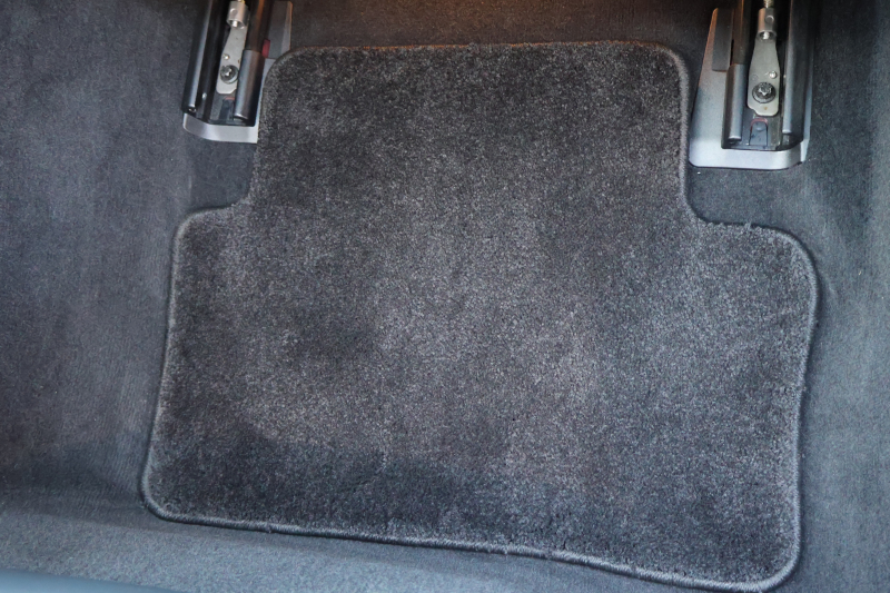 メルセデスベンツ Eクラス E220d AVG AMGﾗｲﾝ　ﾚｻﾞｰｴｸｽｸﾙｰｼﾌﾞPKG ﾚｰﾀﾞｰｾｰﾌﾃｨPKG ｴｱﾊﾞﾗﾝｽPKG ﾊﾟﾉﾗﾏSR 黒ﾅｯﾊﾟ革 ｼｰﾄﾋｰﾀｰ 純正ﾅﾋﾞ地ﾃﾞｼﾞ 360°ｶﾒﾗ Burmesterｻﾗｳﾝﾄﾞ Applecarplay Android Auto 電動Rｹﾞｰﾄ HUD PTS AMG19AW　2年保証