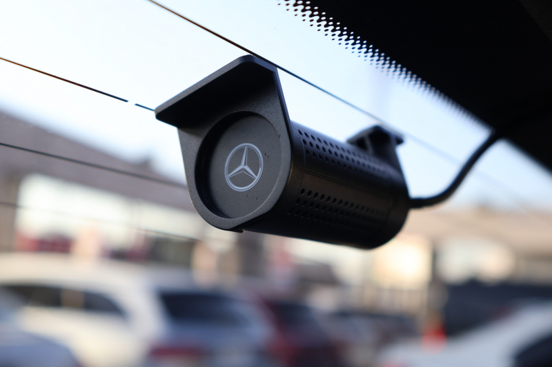 メルセデスベンツ Eクラス E220d AVG AMGﾗｲﾝ　ﾚｻﾞｰｴｸｽｸﾙｰｼﾌﾞPKG ﾚｰﾀﾞｰｾｰﾌﾃｨPKG ｴｱﾊﾞﾗﾝｽPKG ﾊﾟﾉﾗﾏSR 黒ﾅｯﾊﾟ革 ｼｰﾄﾋｰﾀｰ 純正ﾅﾋﾞ地ﾃﾞｼﾞ 360°ｶﾒﾗ Burmesterｻﾗｳﾝﾄﾞ Applecarplay Android Auto 電動Rｹﾞｰﾄ HUD PTS AMG19AW　2年保証