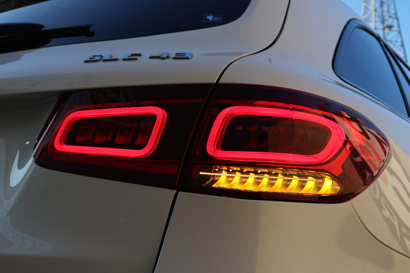 AMG GLC GLC43 4MATIC　後期型 ﾚｻﾞｰｴｸｽｸﾙｰｼﾌﾞPKG ﾚｰﾀﾞｰｾｰﾌﾃｨPKG ｴｱﾊﾞﾗﾝｽPKG 1ｵｰﾅｰ ﾊﾟﾉﾗﾏSR 黒革ｼｰﾄ ｼｰﾄﾋｰﾀ ﾍﾞﾝﾁﾚｰﾀ MBUX 純正10.25ｲﾝﾁﾅﾋﾞ地ﾃﾞｼﾞ ｺｯｸﾋﾟｯﾄDisp AppleCarPlay 360°ｶﾒﾗ PTS 電動Rｹﾞｰﾄ HUD AMG20ｲﾝﾁAW　2年保証