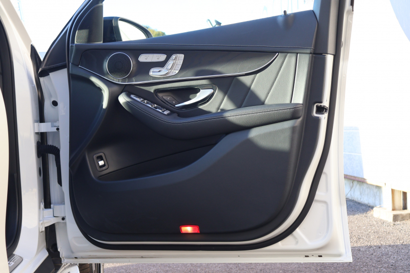 AMG GLC GLC43 4MATIC　後期型 ﾚｻﾞｰｴｸｽｸﾙｰｼﾌﾞPKG ﾚｰﾀﾞｰｾｰﾌﾃｨPKG ｴｱﾊﾞﾗﾝｽPKG 1ｵｰﾅｰ ﾊﾟﾉﾗﾏSR 黒革ｼｰﾄ ｼｰﾄﾋｰﾀ ﾍﾞﾝﾁﾚｰﾀ MBUX 純正10.25ｲﾝﾁﾅﾋﾞ地ﾃﾞｼﾞ ｺｯｸﾋﾟｯﾄDisp AppleCarPlay 360°ｶﾒﾗ PTS 電動Rｹﾞｰﾄ HUD AMG20ｲﾝﾁAW　2年保証