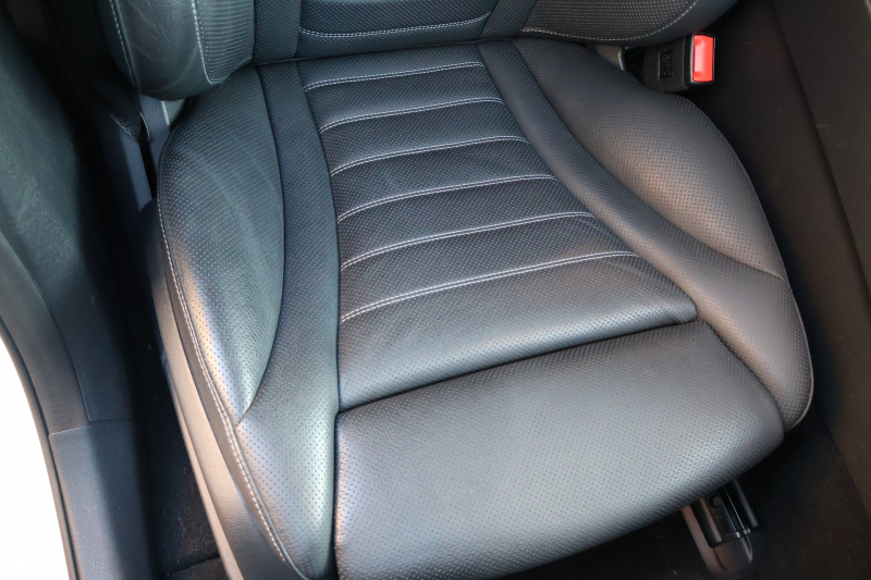 AMG GLC GLC43 4MATIC　後期型 ﾚｻﾞｰｴｸｽｸﾙｰｼﾌﾞPKG ﾚｰﾀﾞｰｾｰﾌﾃｨPKG ｴｱﾊﾞﾗﾝｽPKG 1ｵｰﾅｰ ﾊﾟﾉﾗﾏSR 黒革ｼｰﾄ ｼｰﾄﾋｰﾀ ﾍﾞﾝﾁﾚｰﾀ MBUX 純正10.25ｲﾝﾁﾅﾋﾞ地ﾃﾞｼﾞ ｺｯｸﾋﾟｯﾄDisp AppleCarPlay 360°ｶﾒﾗ PTS 電動Rｹﾞｰﾄ HUD AMG20ｲﾝﾁAW　2年保証