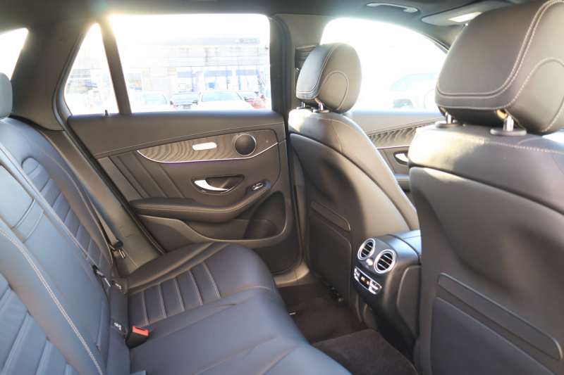 AMG GLC GLC43 4MATIC　後期型 ﾚｻﾞｰｴｸｽｸﾙｰｼﾌﾞPKG ﾚｰﾀﾞｰｾｰﾌﾃｨPKG ｴｱﾊﾞﾗﾝｽPKG 1ｵｰﾅｰ ﾊﾟﾉﾗﾏSR 黒革ｼｰﾄ ｼｰﾄﾋｰﾀ ﾍﾞﾝﾁﾚｰﾀ MBUX 純正10.25ｲﾝﾁﾅﾋﾞ地ﾃﾞｼﾞ ｺｯｸﾋﾟｯﾄDisp AppleCarPlay 360°ｶﾒﾗ PTS 電動Rｹﾞｰﾄ HUD AMG20ｲﾝﾁAW　2年保証