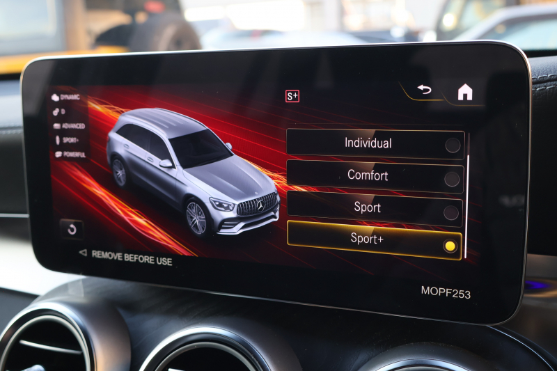 AMG GLC GLC43 4MATIC　後期型 ﾚｻﾞｰｴｸｽｸﾙｰｼﾌﾞPKG ﾚｰﾀﾞｰｾｰﾌﾃｨPKG ｴｱﾊﾞﾗﾝｽPKG 1ｵｰﾅｰ ﾊﾟﾉﾗﾏSR 黒革ｼｰﾄ ｼｰﾄﾋｰﾀ ﾍﾞﾝﾁﾚｰﾀ MBUX 純正10.25ｲﾝﾁﾅﾋﾞ地ﾃﾞｼﾞ ｺｯｸﾋﾟｯﾄDisp AppleCarPlay 360°ｶﾒﾗ PTS 電動Rｹﾞｰﾄ HUD AMG20ｲﾝﾁAW　2年保証