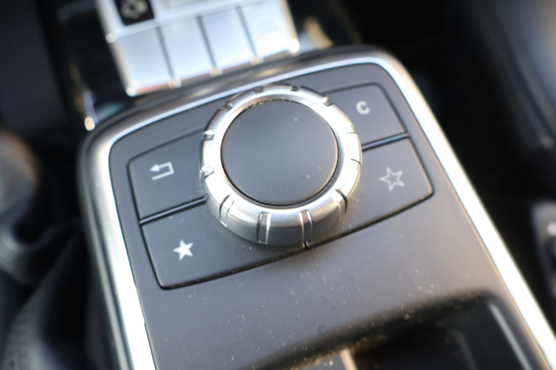 AMG Gクラス G63　左ﾊﾝﾄﾞﾙ designoｴｸｽｸﾙｰｼﾌﾞｲﾝﾃﾘｱPKG ﾃﾞｨｽﾄﾛﾆｯｸ&BSM 7AT SR designo黒革ｼｰﾄ ｼｰﾄﾋｰﾀｰ ﾍﾞﾝﾁﾚｰﾀｰ Androidﾅﾋﾞ地ﾃﾞｼﾞ harman/kardonｻﾗｳﾝﾄﾞ S＆Bﾓﾆﾀｰ AppleCarPlay PTS ｷｾﾉﾝﾗｲﾄ AMG20ｲﾝﾁAW　2年保証