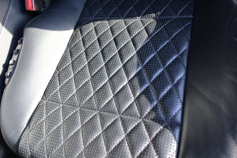 AMG Gクラス G63　左ﾊﾝﾄﾞﾙ designoｴｸｽｸﾙｰｼﾌﾞｲﾝﾃﾘｱPKG ﾃﾞｨｽﾄﾛﾆｯｸ&BSM 7AT SR designo黒革ｼｰﾄ ｼｰﾄﾋｰﾀｰ ﾍﾞﾝﾁﾚｰﾀｰ Androidﾅﾋﾞ地ﾃﾞｼﾞ harman/kardonｻﾗｳﾝﾄﾞ S＆Bﾓﾆﾀｰ AppleCarPlay PTS ｷｾﾉﾝﾗｲﾄ AMG20ｲﾝﾁAW　2年保証