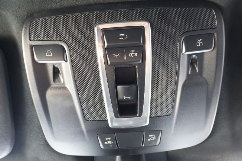 AMG Gクラス G63　左ﾊﾝﾄﾞﾙ designoｴｸｽｸﾙｰｼﾌﾞｲﾝﾃﾘｱPKG ﾃﾞｨｽﾄﾛﾆｯｸ&BSM 7AT SR designo黒革ｼｰﾄ ｼｰﾄﾋｰﾀｰ ﾍﾞﾝﾁﾚｰﾀｰ Androidﾅﾋﾞ地ﾃﾞｼﾞ harman/kardonｻﾗｳﾝﾄﾞ S＆Bﾓﾆﾀｰ AppleCarPlay PTS ｷｾﾉﾝﾗｲﾄ AMG20ｲﾝﾁAW　2年保証