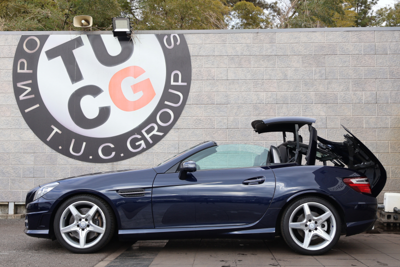 メルセデスベンツ SLKクラス SLK200 ｴｸｽｸﾙｰｼﾌﾞ　AMGｽﾎﾟｰﾂPKG ﾚｰﾀﾞｰｾｰﾌﾃｨPKG 黒革 ﾚｯﾄﾞｼｰﾄﾍﾞﾙﾄ ﾒﾓﾘｰ付ﾊﾟﾜｰｼｰﾄ ｼｰﾄﾋｰﾀｰ ｴｱｽｶｰﾌ 純正ﾅﾋﾞ地ﾃﾞｼﾞ ｷｰﾚｽGO ECOｽﾄｯﾌﾟ ｷｾﾉﾝﾍｯﾄﾞ PTS AMG18AW　2年保証