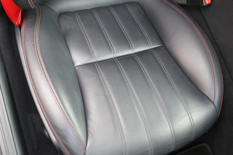 メルセデスベンツ SLKクラス SLK200 ｴｸｽｸﾙｰｼﾌﾞ　AMGｽﾎﾟｰﾂPKG ﾚｰﾀﾞｰｾｰﾌﾃｨPKG 黒革 ﾚｯﾄﾞｼｰﾄﾍﾞﾙﾄ ﾒﾓﾘｰ付ﾊﾟﾜｰｼｰﾄ ｼｰﾄﾋｰﾀｰ ｴｱｽｶｰﾌ 純正ﾅﾋﾞ地ﾃﾞｼﾞ ｷｰﾚｽGO ECOｽﾄｯﾌﾟ ｷｾﾉﾝﾍｯﾄﾞ PTS AMG18AW　2年保証