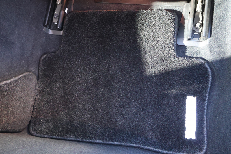 メルセデスベンツ Eクラス E220d 4MATIC ｵｰﾙﾃﾚｲﾝ(ISG搭載ﾓﾃﾞﾙ)　後期型 ｴｸｽｸﾙｰｼﾌﾞPKG ｴﾅｼﾞｬｲｼﾞﾝｸﾞPKG ﾚｰﾀﾞｰｾｰﾌﾃｨPKG ﾊﾟﾉﾗﾏSR ﾌﾞﾗｯｸ革 ｼｰﾄﾋｰﾀ ﾍﾞﾝﾁﾚｰﾀ MBUX ARﾅﾋﾞｹﾞｰｼｮﾝ Burmester ﾜｲﾔﾚｽﾁｬｰｼﾞﾝｸﾞ HUD ｴｱｻｽ 純正19ｲﾝﾁAW　2年保証