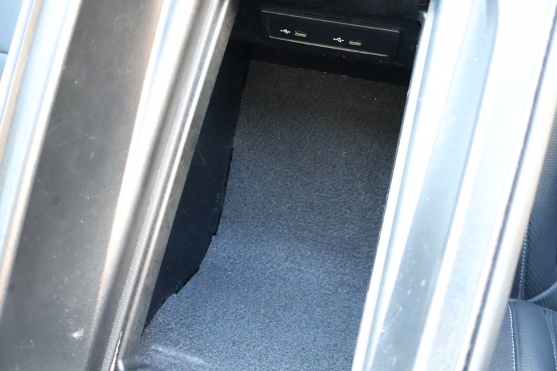 メルセデスベンツ Eクラス E220d 4MATIC ｵｰﾙﾃﾚｲﾝ(ISG搭載ﾓﾃﾞﾙ)　後期型 ｴｸｽｸﾙｰｼﾌﾞPKG ｴﾅｼﾞｬｲｼﾞﾝｸﾞPKG ﾚｰﾀﾞｰｾｰﾌﾃｨPKG ﾊﾟﾉﾗﾏSR ﾌﾞﾗｯｸ革 ｼｰﾄﾋｰﾀ ﾍﾞﾝﾁﾚｰﾀ MBUX ARﾅﾋﾞｹﾞｰｼｮﾝ Burmester ﾜｲﾔﾚｽﾁｬｰｼﾞﾝｸﾞ HUD ｴｱｻｽ 純正19ｲﾝﾁAW　2年保証