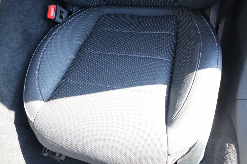 メルセデスベンツ Eクラス E220d 4MATIC ｵｰﾙﾃﾚｲﾝ(ISG搭載ﾓﾃﾞﾙ)　後期型 ｴｸｽｸﾙｰｼﾌﾞPKG ｴﾅｼﾞｬｲｼﾞﾝｸﾞPKG ﾚｰﾀﾞｰｾｰﾌﾃｨPKG ﾊﾟﾉﾗﾏSR ﾌﾞﾗｯｸ革 ｼｰﾄﾋｰﾀ ﾍﾞﾝﾁﾚｰﾀ MBUX ARﾅﾋﾞｹﾞｰｼｮﾝ Burmester ﾜｲﾔﾚｽﾁｬｰｼﾞﾝｸﾞ HUD ｴｱｻｽ 純正19ｲﾝﾁAW　2年保証