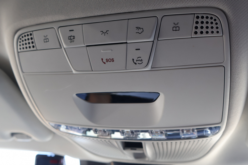 メルセデスベンツ Eクラス E220d 4MATIC ｵｰﾙﾃﾚｲﾝ(ISG搭載ﾓﾃﾞﾙ)　後期型 ｴｸｽｸﾙｰｼﾌﾞPKG ｴﾅｼﾞｬｲｼﾞﾝｸﾞPKG ﾚｰﾀﾞｰｾｰﾌﾃｨPKG ﾊﾟﾉﾗﾏSR ﾌﾞﾗｯｸ革 ｼｰﾄﾋｰﾀ ﾍﾞﾝﾁﾚｰﾀ MBUX ARﾅﾋﾞｹﾞｰｼｮﾝ Burmester ﾜｲﾔﾚｽﾁｬｰｼﾞﾝｸﾞ HUD ｴｱｻｽ 純正19ｲﾝﾁAW　2年保証