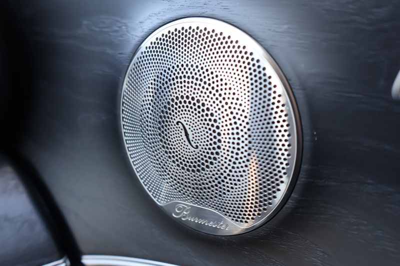 メルセデスベンツ Eクラス E220d 4MATIC ｵｰﾙﾃﾚｲﾝ(ISG搭載ﾓﾃﾞﾙ)　後期型 ｴｸｽｸﾙｰｼﾌﾞPKG ｴﾅｼﾞｬｲｼﾞﾝｸﾞPKG ﾚｰﾀﾞｰｾｰﾌﾃｨPKG ﾊﾟﾉﾗﾏSR ﾌﾞﾗｯｸ革 ｼｰﾄﾋｰﾀ ﾍﾞﾝﾁﾚｰﾀ MBUX ARﾅﾋﾞｹﾞｰｼｮﾝ Burmester ﾜｲﾔﾚｽﾁｬｰｼﾞﾝｸﾞ HUD ｴｱｻｽ 純正19ｲﾝﾁAW　2年保証