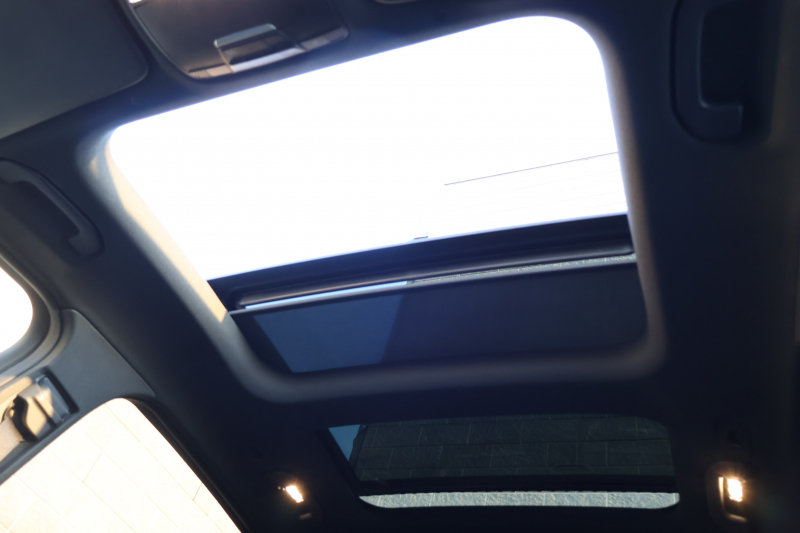 メルセデスベンツ GLC GLC220d 4MATIC AMGﾗｲﾝ　後期型 ﾚｻﾞｰｴｸｽｸﾙｰｼﾌﾞPKG ﾚｰﾀﾞｰｾｰﾌﾃｨPKG ｴｱﾊﾞﾗﾝｽPKG ﾊﾟﾉﾗﾏSR 黒革ｼｰﾄ ｼｰﾄﾋｰﾀ ﾍﾞﾝﾁﾚｰﾀ MBUX 純正10.25ｲﾝﾁﾅﾋﾞ地ﾃﾞｼﾞ ｺｯｸﾋﾟｯﾄDisp 360°ｶﾒﾗ Burmester PTS 電動Rｹﾞｰﾄ HUD AMG19ｲﾝﾁAW　2年保証