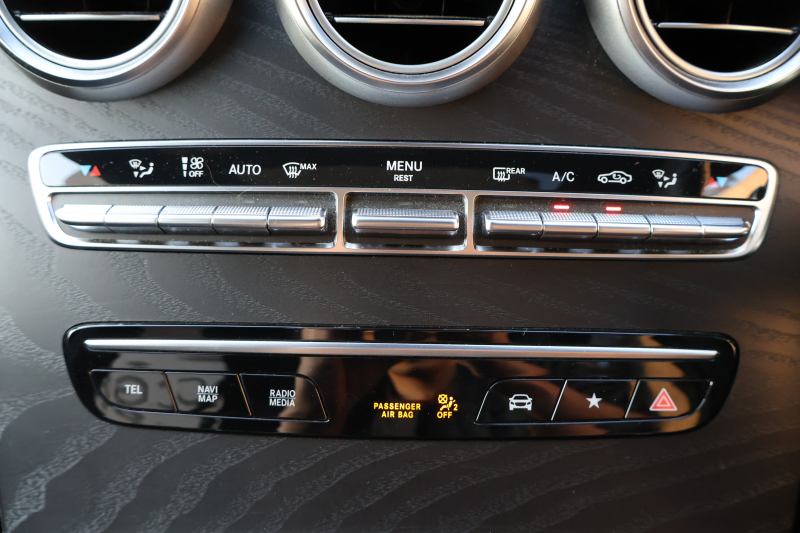 メルセデスベンツ GLC GLC220d 4MATIC AMGﾗｲﾝ　後期型 ﾚｻﾞｰｴｸｽｸﾙｰｼﾌﾞPKG ﾚｰﾀﾞｰｾｰﾌﾃｨPKG ｴｱﾊﾞﾗﾝｽPKG ﾊﾟﾉﾗﾏSR 黒革ｼｰﾄ ｼｰﾄﾋｰﾀ ﾍﾞﾝﾁﾚｰﾀ MBUX 純正10.25ｲﾝﾁﾅﾋﾞ地ﾃﾞｼﾞ ｺｯｸﾋﾟｯﾄDisp 360°ｶﾒﾗ Burmester PTS 電動Rｹﾞｰﾄ HUD AMG19ｲﾝﾁAW　2年保証