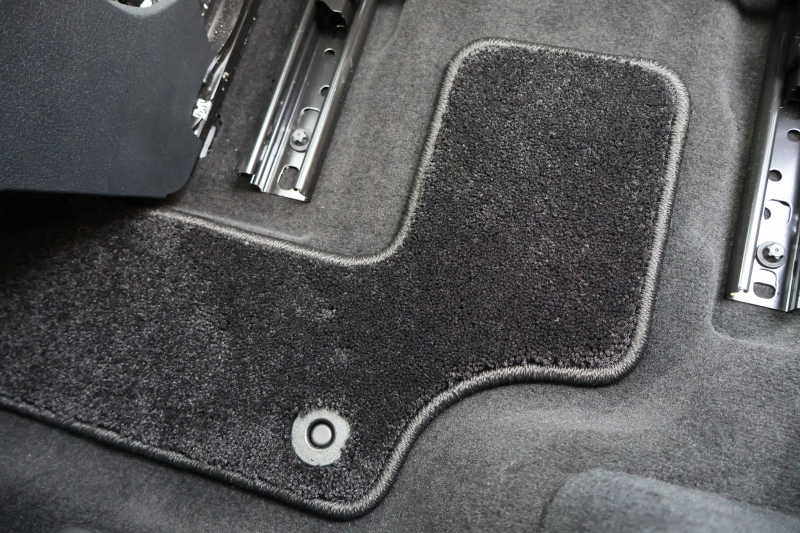 メルセデスベンツ GLE GLE400d 4MATIC ｽﾎﾟｰﾂ　AMGｽﾀｲﾘﾝｸﾞPKG ﾚｰﾀﾞｰｾｰﾌﾃｨPKG ｴﾅｼﾞｬｲｼﾞﾝｸﾞPKG 1ｵｰﾅｰ ﾊﾟﾉﾗﾏSR 黒ﾅｯﾊﾟ革 ｼｰﾄﾋｰﾀｰ ﾍﾞﾝﾁﾚｰﾀｰ MBUX 純正12.3ｲﾝﾁﾅﾋﾞTV 360°ｶﾒﾗ Burmester 温冷機能付ｶｯﾌﾟﾎﾙﾀﾞｰ HUD ﾏﾙﾁﾋﾞｰﾑLED AMG20ｲﾝﾁAW　2年保証