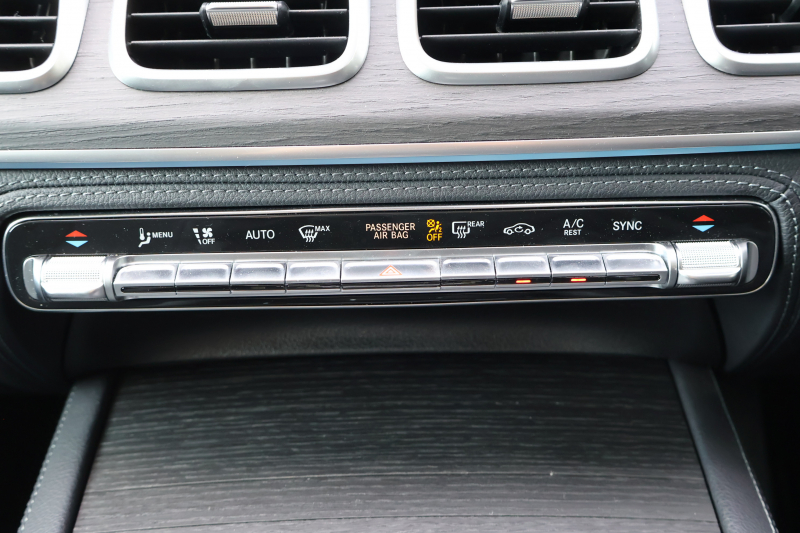 メルセデスベンツ GLE GLE400d 4MATIC ｽﾎﾟｰﾂ　AMGｽﾀｲﾘﾝｸﾞPKG ﾚｰﾀﾞｰｾｰﾌﾃｨPKG ｴﾅｼﾞｬｲｼﾞﾝｸﾞPKG 1ｵｰﾅｰ ﾊﾟﾉﾗﾏSR 黒ﾅｯﾊﾟ革 ｼｰﾄﾋｰﾀｰ ﾍﾞﾝﾁﾚｰﾀｰ MBUX 純正12.3ｲﾝﾁﾅﾋﾞTV 360°ｶﾒﾗ Burmester 温冷機能付ｶｯﾌﾟﾎﾙﾀﾞｰ HUD ﾏﾙﾁﾋﾞｰﾑLED AMG20ｲﾝﾁAW　2年保証