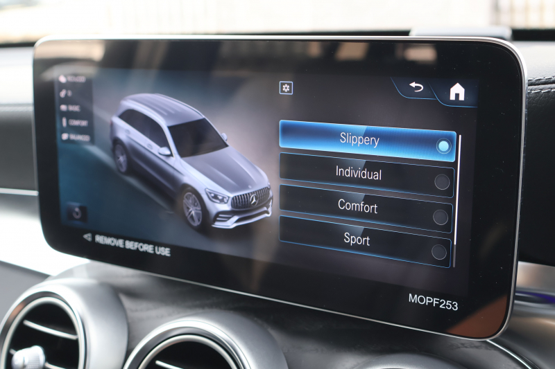 AMG GLC GLC43 4MATIC　後期型 ﾚｻﾞｰｴｸｽｸﾙｰｼﾌﾞPKG ﾚｰﾀﾞｰｾｰﾌﾃｨPKG ｴｱﾊﾞﾗﾝｽPKG ﾊﾟﾉﾗﾏSR 黒革ｼｰﾄ ｼｰﾄﾋｰﾀ ﾍﾞﾝﾁﾚｰﾀ MBUX 純正10.25ｲﾝﾁﾅﾋﾞ地ﾃﾞｼﾞ ｺｯｸﾋﾟｯﾄDisp AppleCarPlay 360°ｶﾒﾗ PTS 電動Rｹﾞｰﾄ HUD AMG20ｲﾝﾁAW　2年保証