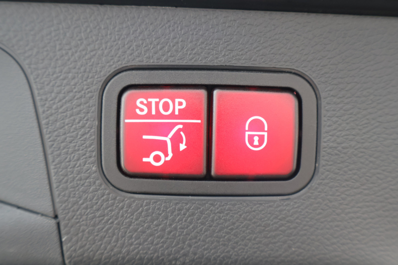 AMG GLC GLC43 4MATIC　後期型 ﾚｻﾞｰｴｸｽｸﾙｰｼﾌﾞPKG ﾚｰﾀﾞｰｾｰﾌﾃｨPKG ｴｱﾊﾞﾗﾝｽPKG ﾊﾟﾉﾗﾏSR 黒革ｼｰﾄ ｼｰﾄﾋｰﾀ ﾍﾞﾝﾁﾚｰﾀ MBUX 純正10.25ｲﾝﾁﾅﾋﾞ地ﾃﾞｼﾞ ｺｯｸﾋﾟｯﾄDisp AppleCarPlay 360°ｶﾒﾗ PTS 電動Rｹﾞｰﾄ HUD AMG20ｲﾝﾁAW　2年保証