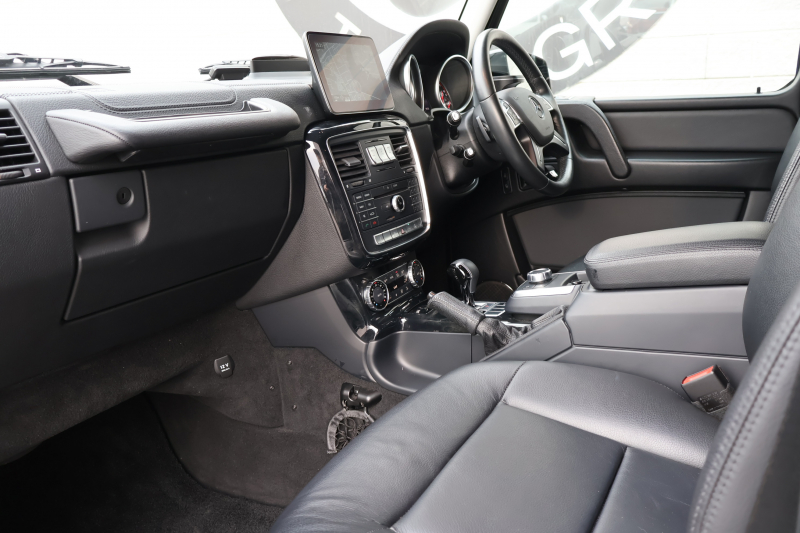 メルセデスベンツ Gクラス G350d　後期型 ﾗｸﾞｼﾞｭｱﾘｰPKG ｴｸｽﾃﾘｱｽﾃﾝﾚｽPKG ｸﾛｰﾑPKG ﾃﾞｨｽﾄﾛﾆｯｸ&BSM 7AT SR 黒革ｼｰﾄ ﾒﾓﾘｰ付Pｼｰﾄ 全席ﾋｰﾀｰ 純正8ｲﾝﾁﾜｲﾄﾞﾅﾋﾞ地ﾃﾞｼﾞ S＆Bｶﾒﾗ harman/kardon LOGIC7ｻﾗｳﾝﾄﾞ appleCarplay AndroidAuto PTS ｷｾﾉﾝ 純正18ｲﾝﾁAW　2年保証