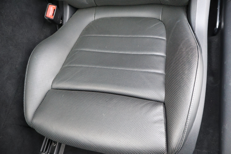 メルセデスベンツ Eクラス E400 4MATIC ｸｰﾍﾟ ｽﾎﾟｰﾂ　ﾚｰﾀﾞｰｾｰﾌﾃｨPKG ｴｸｽｸﾙｰｼﾌﾞPKG ｴｱﾊﾞﾗﾝｽPKG ﾊﾟﾉﾗﾏSR ｷｰﾚｽGO 黒ﾅｯﾊﾟ革 ﾍﾞﾝﾁﾚｰﾀｰ ﾀﾞｲﾅﾐｯｸｼｰﾄ 純正ﾅﾋﾞ地ﾃﾞｼﾞ 360°ｶﾒﾗ Burmesterｻﾗｳﾝﾄﾞ Applecarplay Android Auto 電動Rｹﾞｰﾄ HUD PTS AMG19ｲﾝﾁAW　2年保証