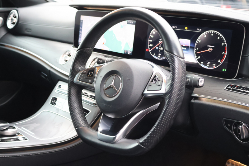 メルセデスベンツ Eクラス E400 4MATIC ｸｰﾍﾟ ｽﾎﾟｰﾂ　ﾚｰﾀﾞｰｾｰﾌﾃｨPKG ｴｸｽｸﾙｰｼﾌﾞPKG ｴｱﾊﾞﾗﾝｽPKG ﾊﾟﾉﾗﾏSR ｷｰﾚｽGO 黒ﾅｯﾊﾟ革 ﾍﾞﾝﾁﾚｰﾀｰ ﾀﾞｲﾅﾐｯｸｼｰﾄ 純正ﾅﾋﾞ地ﾃﾞｼﾞ 360°ｶﾒﾗ Burmesterｻﾗｳﾝﾄﾞ Applecarplay Android Auto 電動Rｹﾞｰﾄ HUD PTS AMG19ｲﾝﾁAW　2年保証